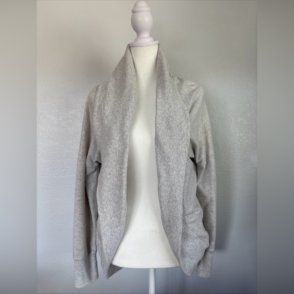 Old Navy light heather gray t-shirt cardigan.